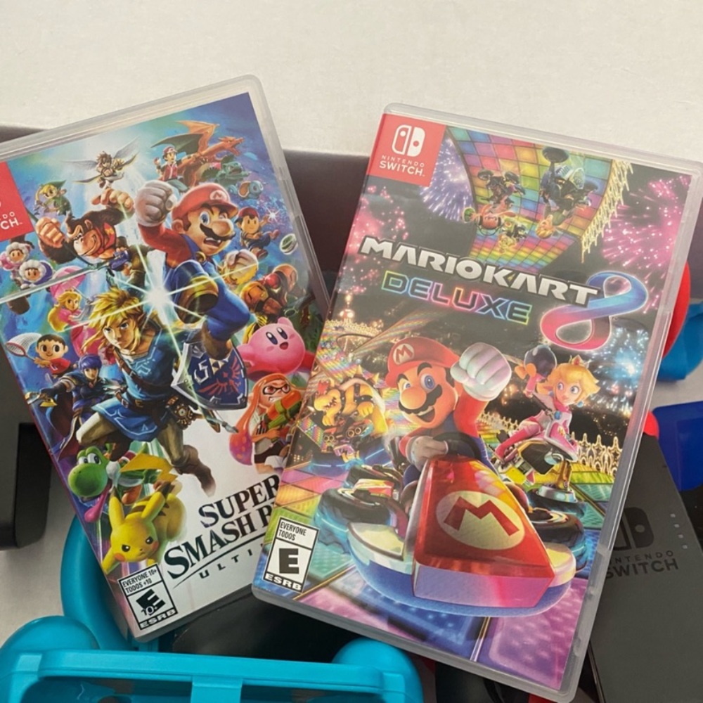 2 Nintendo Switch games